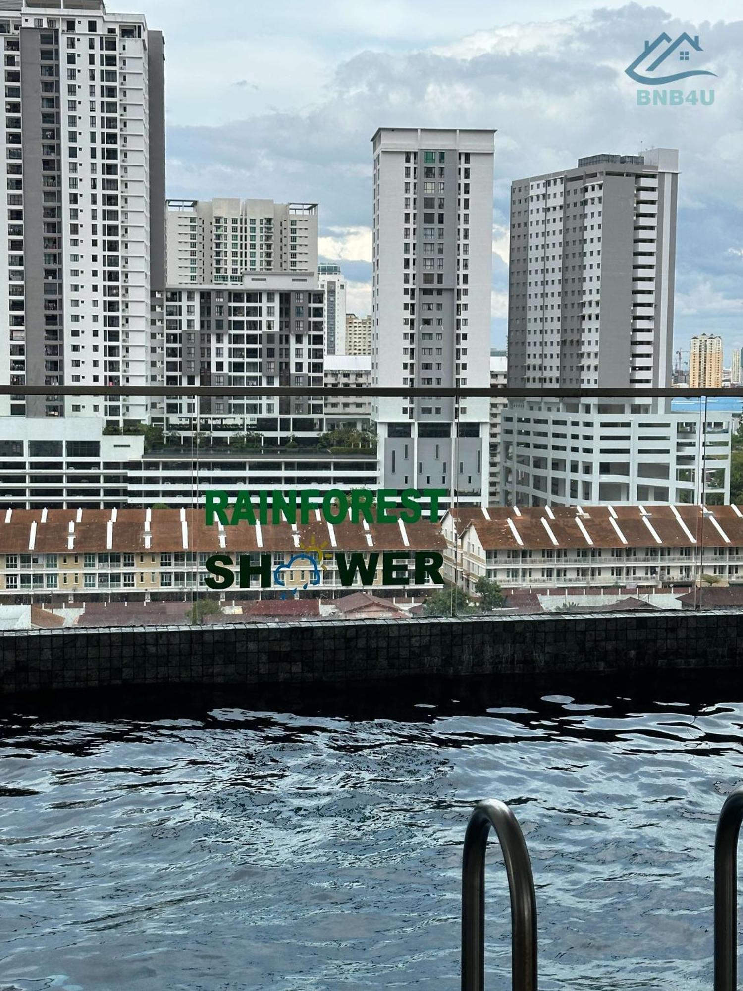 Urban Suites @ George Town Penang By Bnb4U Екстериор снимка