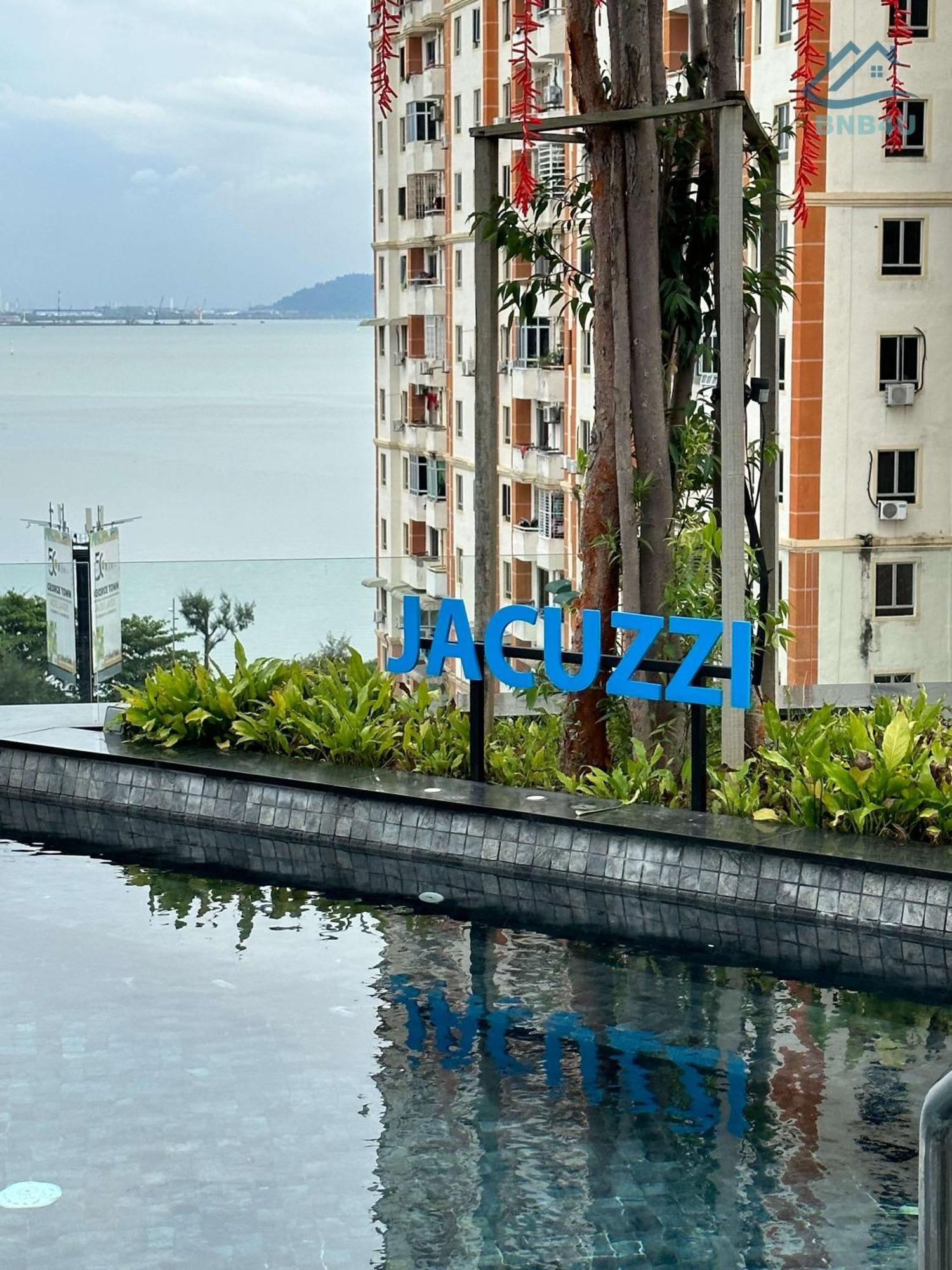 Urban Suites @ George Town Penang By Bnb4U Екстериор снимка